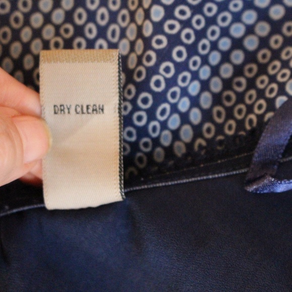 I.e. blue silk skirt with dots - Picture 6 of 6